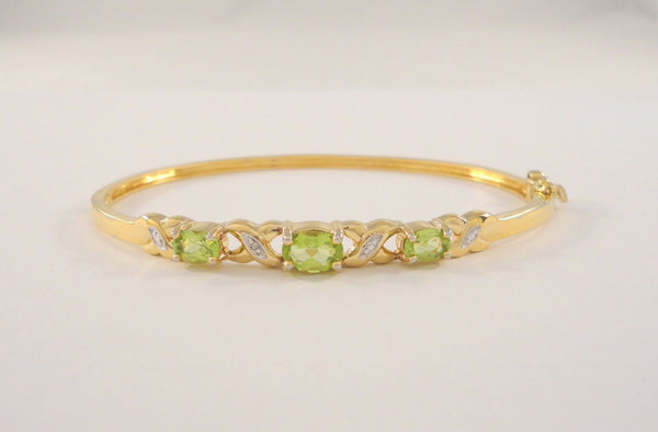 Sparkly Vintage Yellow Gold Vermeil Over Sterling Silver w/ Faceted Peridot Green & Clear Stones X & O Hugs & Kisses Hinged Oval Bangle Bracelet w/ Safety Catch  7"