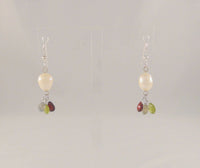 Vintage Sterling Silver & White Freshwater Pearls w/ Green Red & Gray Pear Cut Gemstone Drop Dangle Earrings Garnet