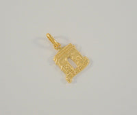 Detailed Signed Vintage 10K Solid Yellow Gold Carved Arc De Triomphe Paris, France Pendant or Bracelet Charm