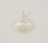 Large Detailed Vintage Repousse Sterling Silver Scallop Shell Carved Dimensional Seashell Pendant