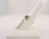 Vintage Handcrafted Signed Taxco Mexican Sterling Silver & Raw Teardrop Shaped Green Malachite Split-Side Ring w/ Antiquing & Rope Detailed Band Size 9