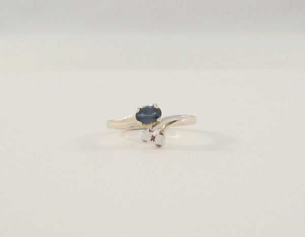 Sparkly Signed Vintage Solid 14K White Gold Oval Blue Sapphire w/ Diamond Accents Ring Curvy Size 5