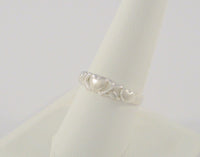 Signed Vintage Satin Matte Finish Sterling Silver Curvy Cutout Hearts X & O Hugs & Kisses 6.25mm Wide Band Ring Size 8