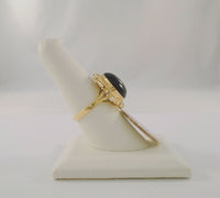 Bold Design Vintage 14K Solid Yellow Gold w/ Cabochon Black Onyx Cutout Greek Key Detail Ring Size 7.5