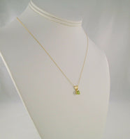 Signed Vintage Solid 14K Yellow Gold & Sparkly Natural Round  .45 CT Peridot Solitaire Pendant Necklace 16.5"